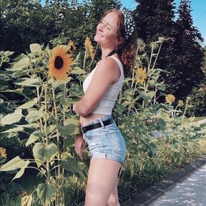 Meet your Posher, Megan